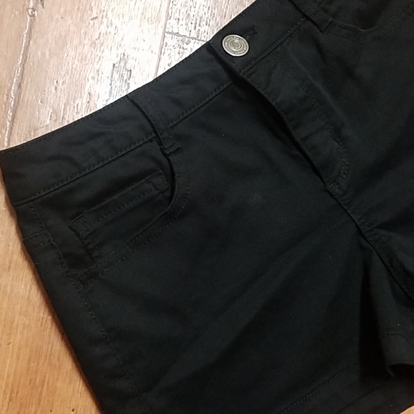 *EUC* black shorts - Picture 2 of 4
